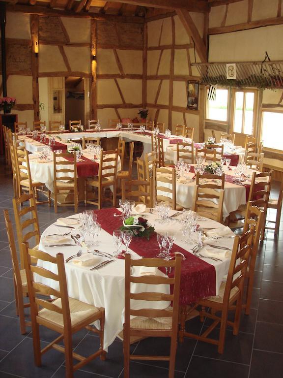 Domaine Des Brouilles Bed & Breakfast Malafretaz ภายนอก รูปภาพ
